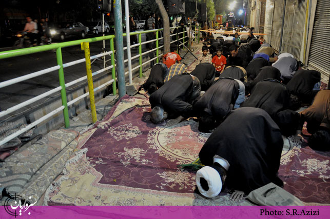 گزارش تصویری: شب ۲۱ ماه رمضان – امام زاده یحیی